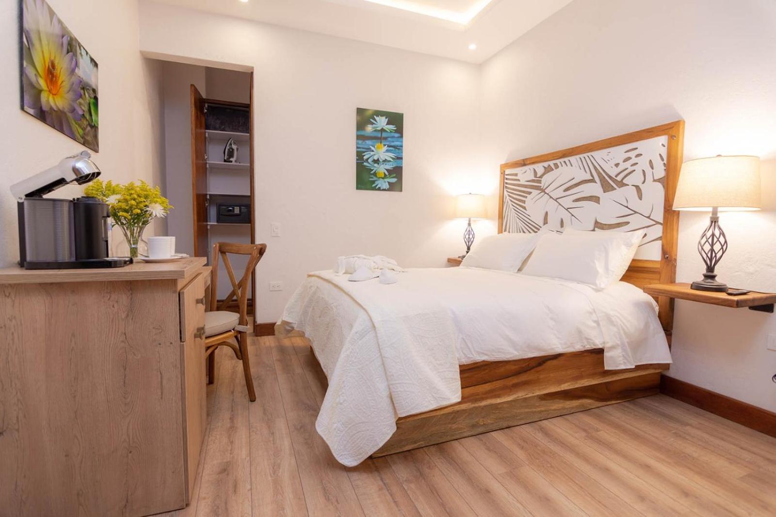 Wr Boutique Hotel Jardín Extérieur photo